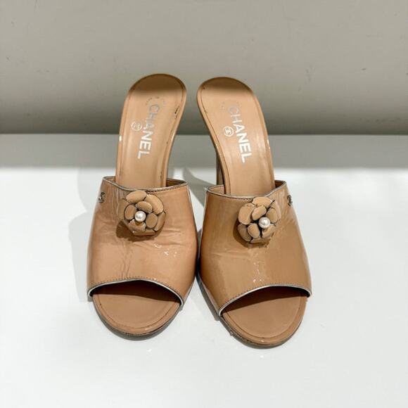 CHANEL Patent Leather Camelia Slip On Stilettos Heel Mules Beige Women's EU 41 - Picture 1 of 7
